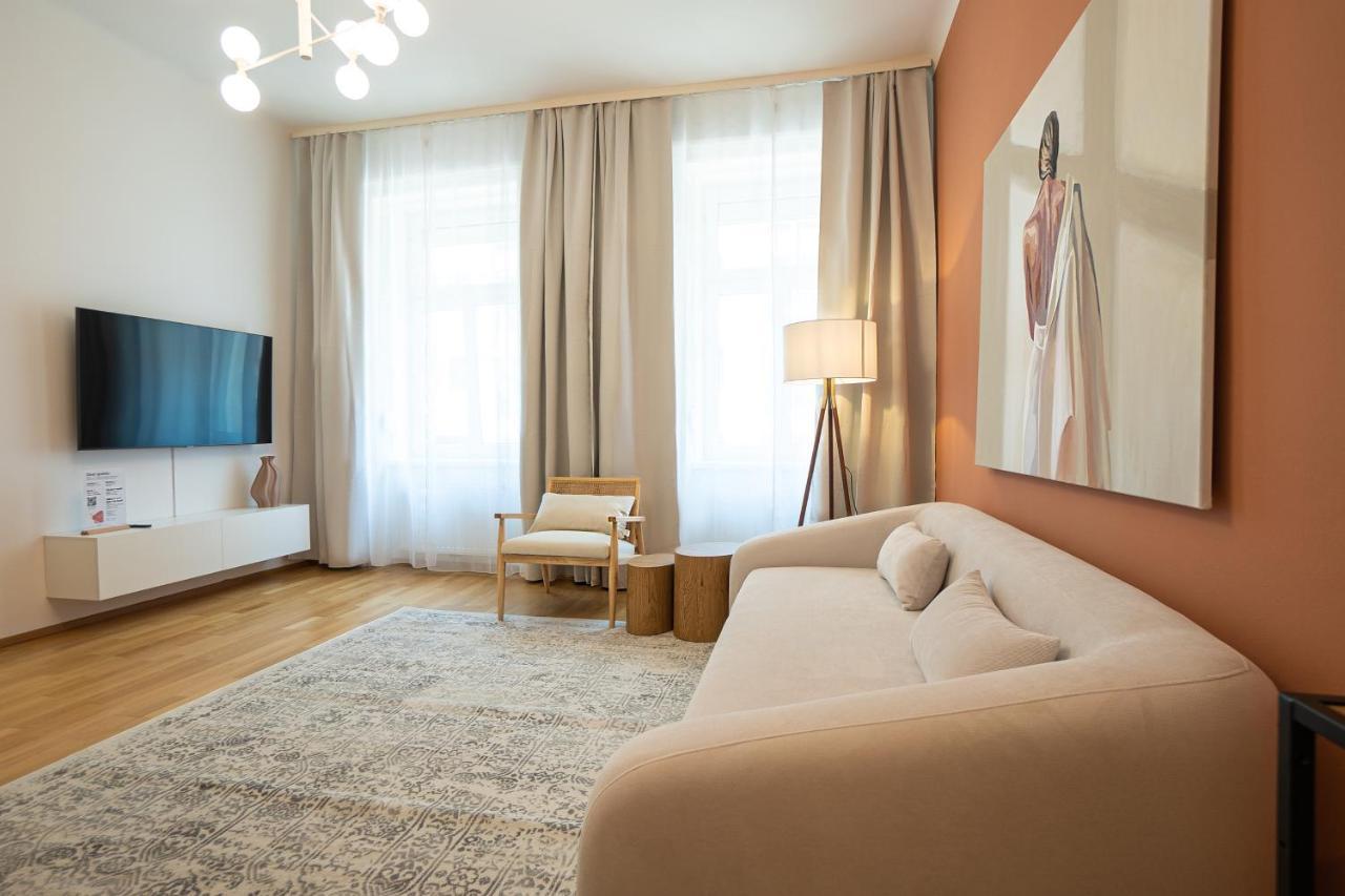 Bright 3-Room Apartment With A King-Size Bed فيينا المظهر الخارجي الصورة